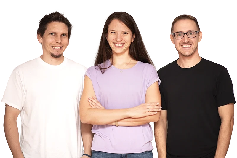 eine Gruppe von Menschen, die für ein Foto posieren